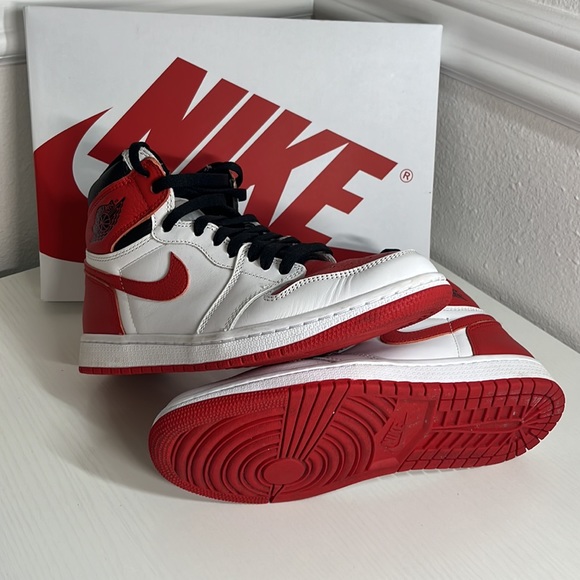 Air Jordan 1 retro high OG - Picture 4 of 6
